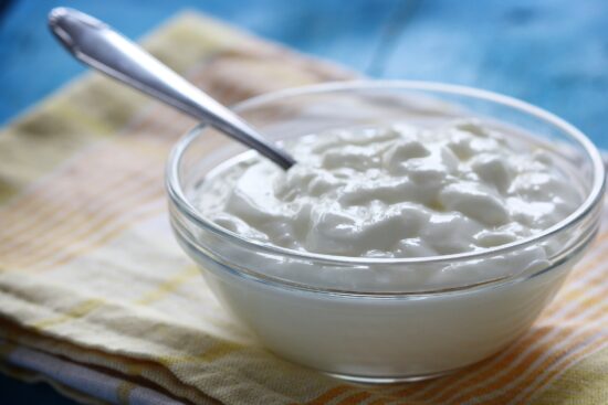 Curd The Superfood for Your Gut – Surprising Benefits and Hidden Side Effects