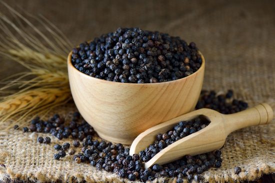 Black Pepper Health Benefits, Nutrition, and Uses