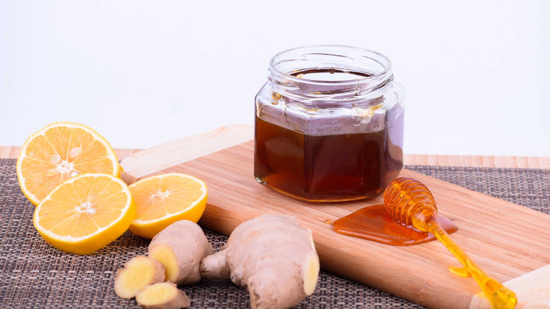 This Common Mistake Ruins the Health Benefits of Honey