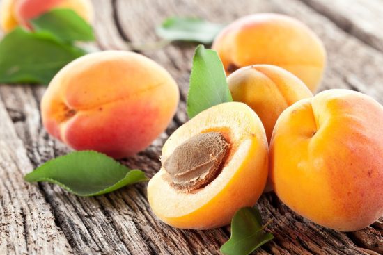 Does Apricot Reduce Belly Fat-min