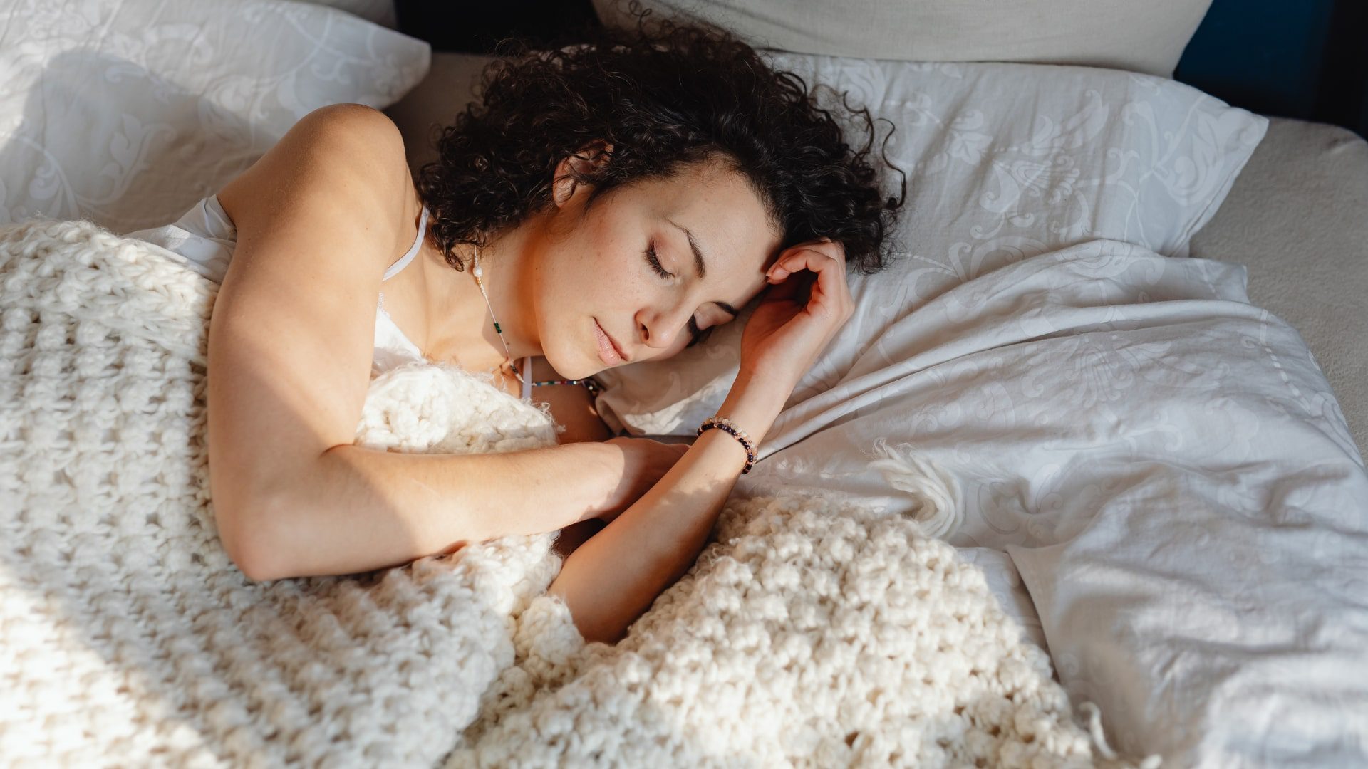 How Quality Sleep Improves Immunity and Brain Function-min
