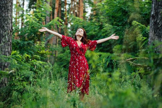 Natural Ways to Reduce Stress — Mindfulness, Meditation & Yoga: A Natural Approach to Stress Relief